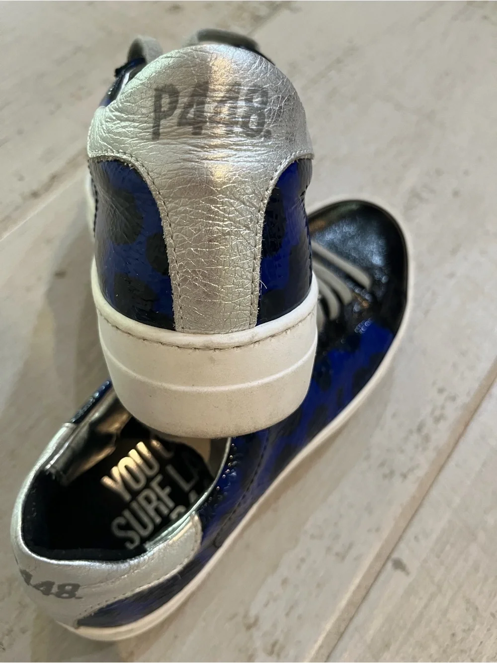 P448  Low-Top Sneakers in Black, Blue and Silver size39